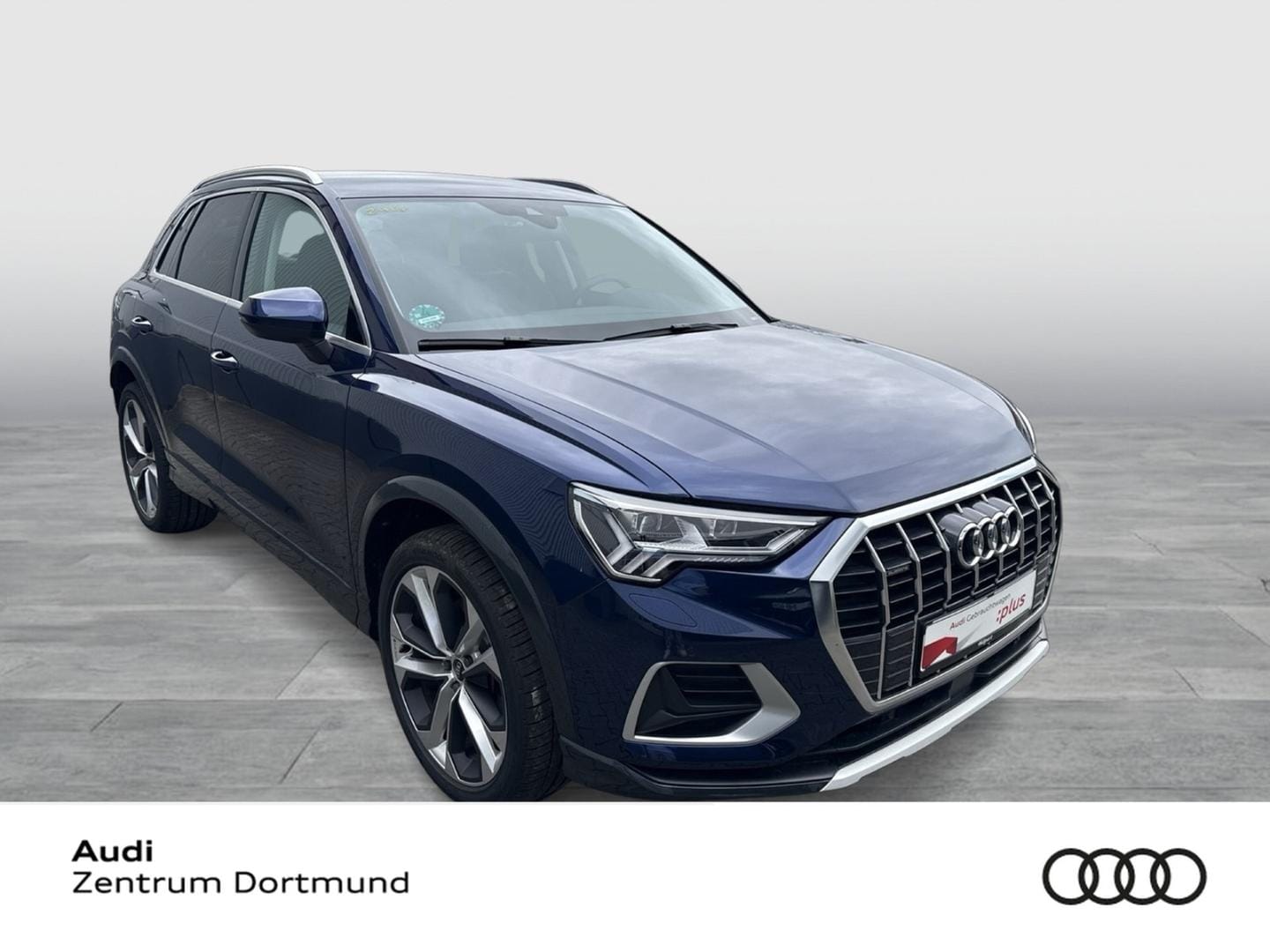 Bild über Audi Q3 TDI quattro 142 kW S tronic - für weitere Informationen kontaktieren Sie den Audi Partner