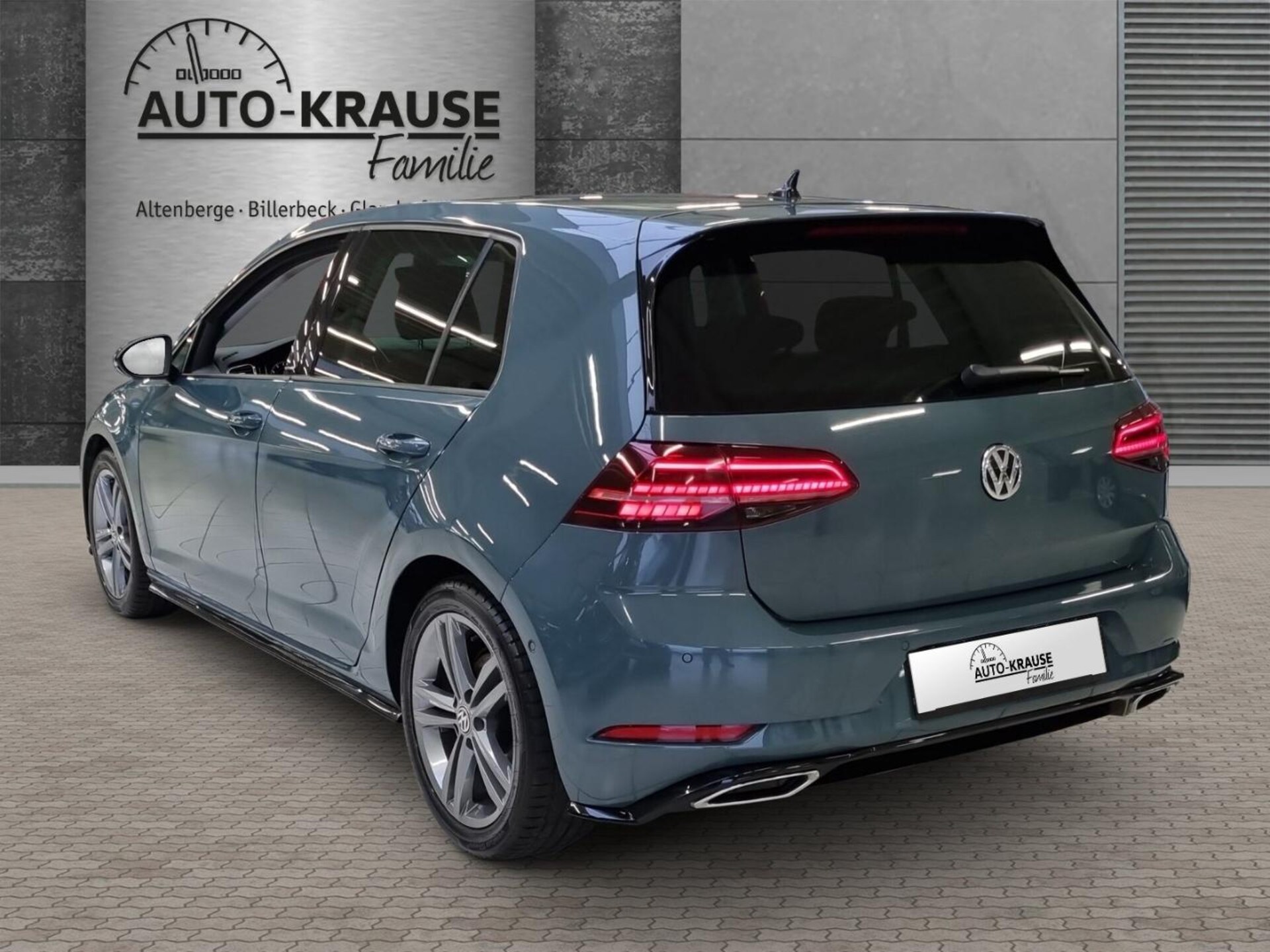 Volkswagen Golf IQ.DRIVE