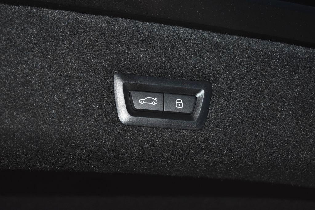 2024 BMW i7 Base - Photo 25