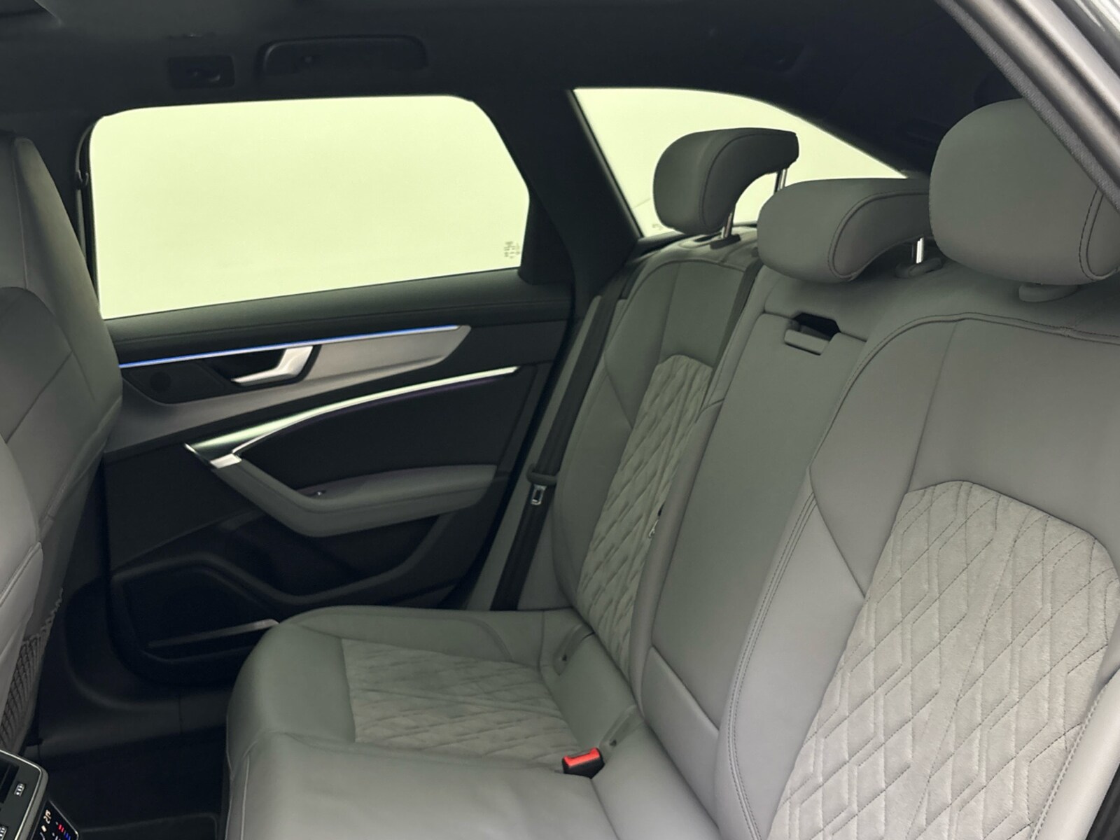Audi S6 Avant – Bild 11