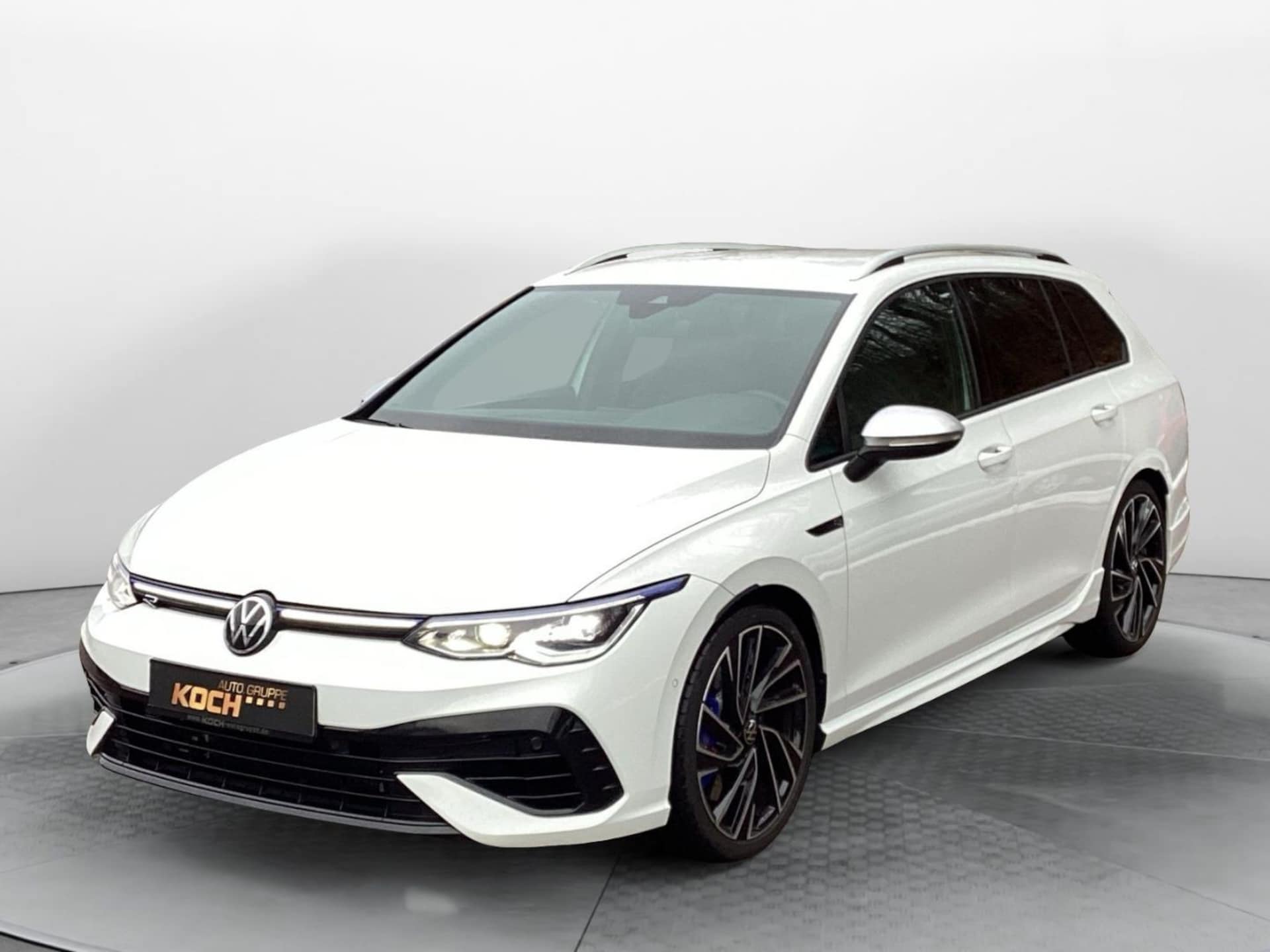 Volkswagen Golf Variant R