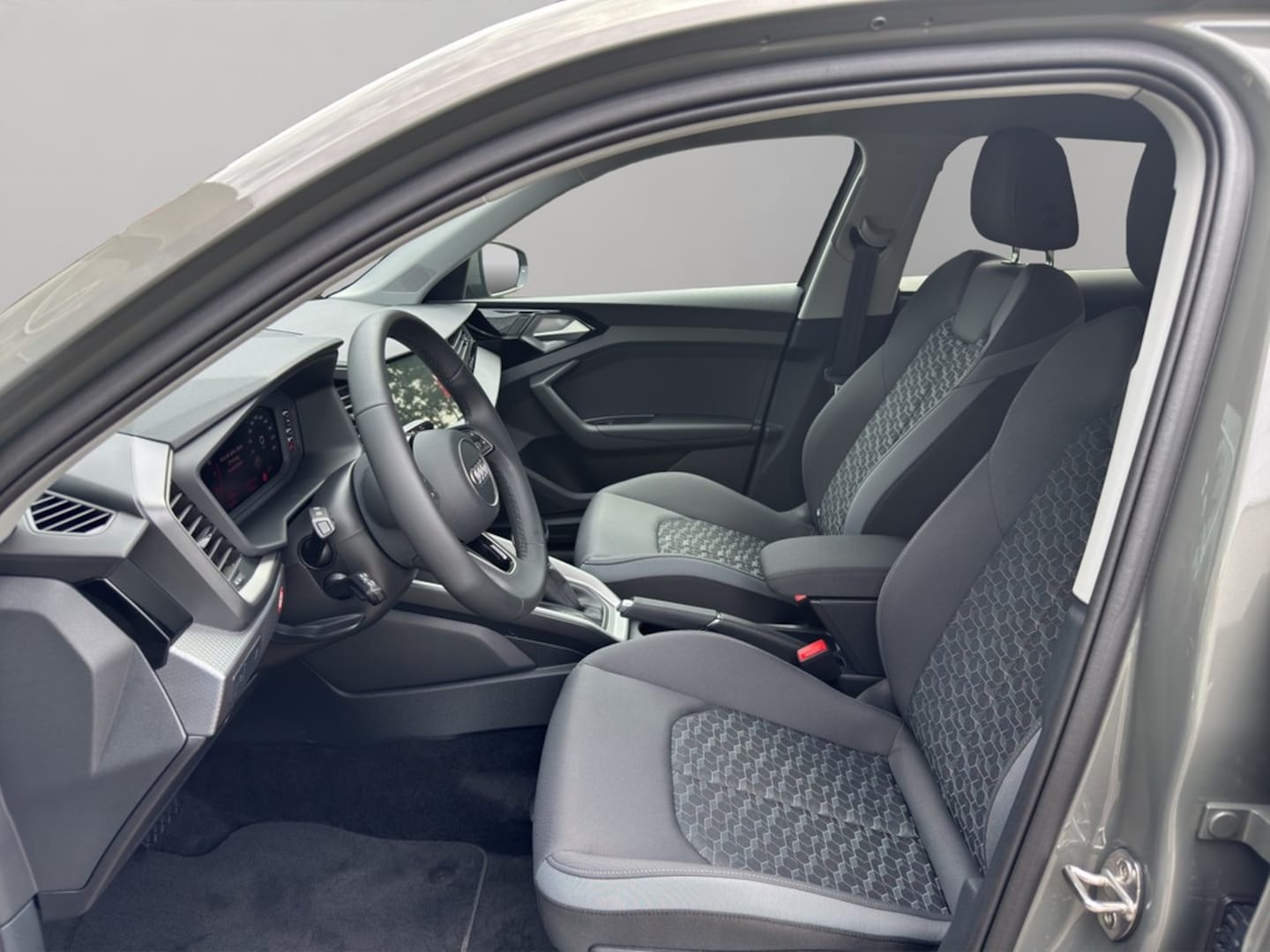 Bild über Audi A1 Sportback S line 25 TFSI S tronic - für weitere Informationen kontaktieren Sie den Audi Partner
