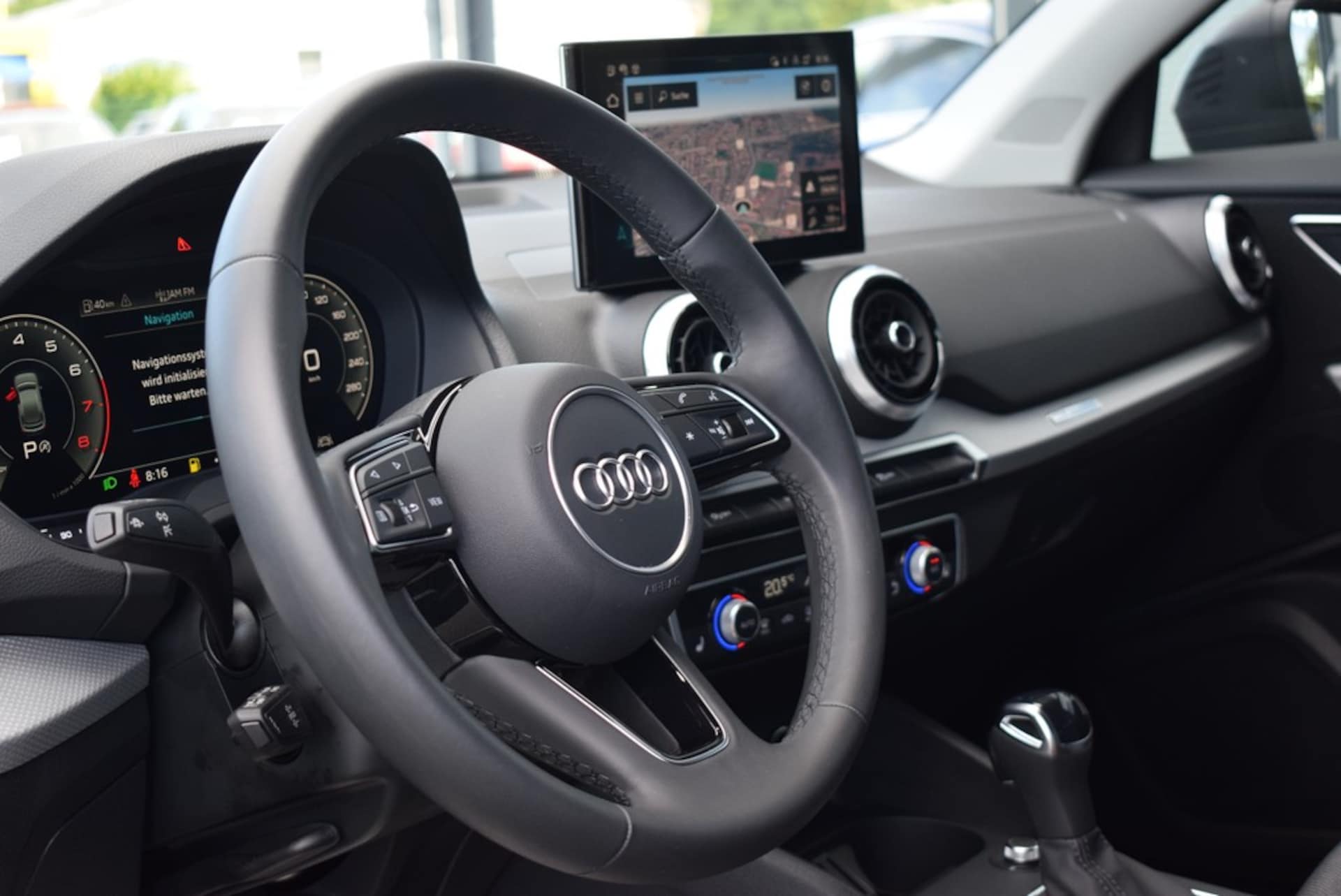 Audi Q2 S line
