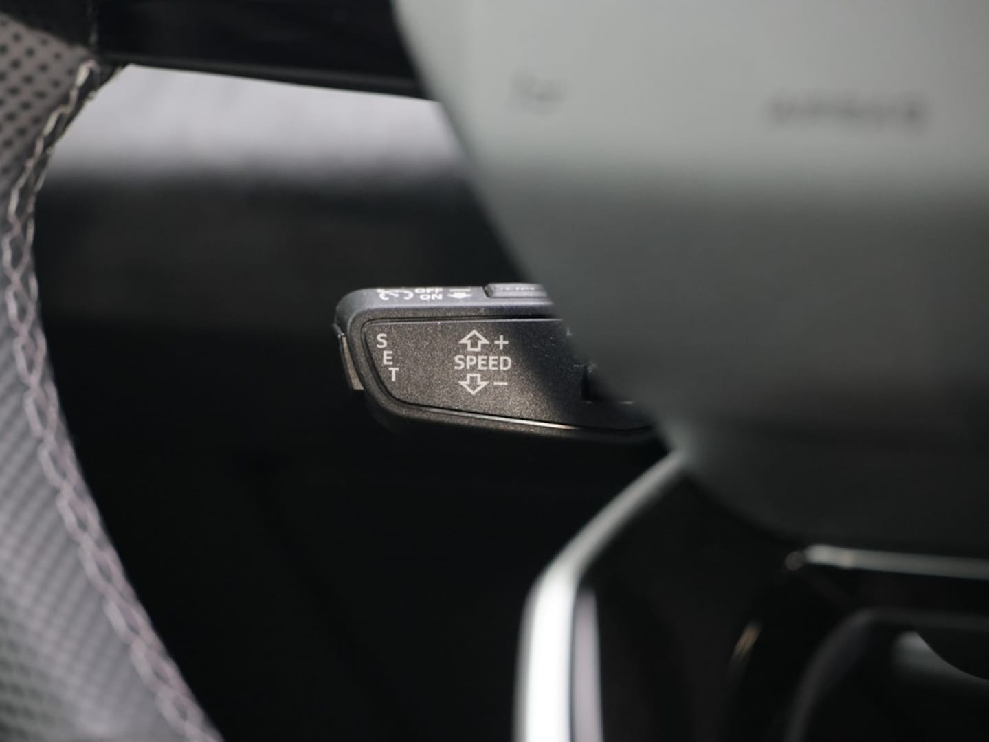 Bild über Audi A6 Avant e-hybrid e-hybrid quattro 270 kW S tronic - für weitere Informationen kontaktieren Sie den Audi Partner