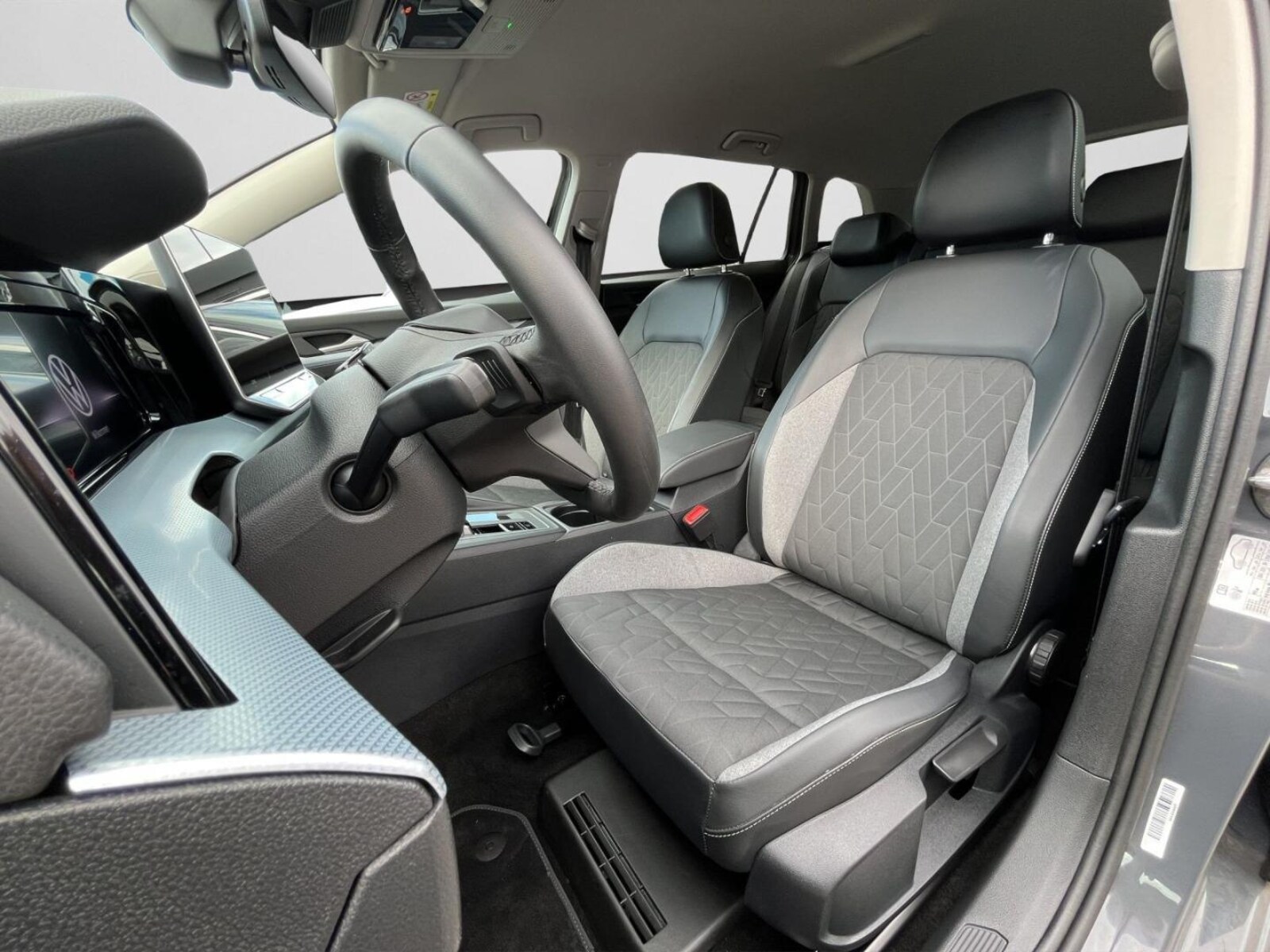 Volkswagen Golf Variant – Bild 12