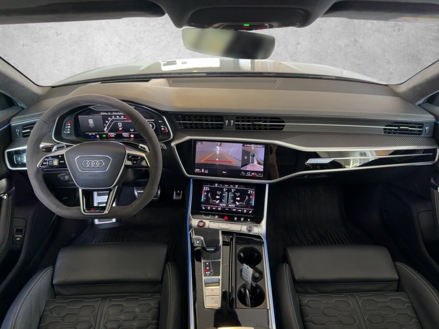 Bild über Audi RS 6 Avant TFSI quattro tiptronic - für weitere Informationen kontaktieren Sie den Audi Partner
