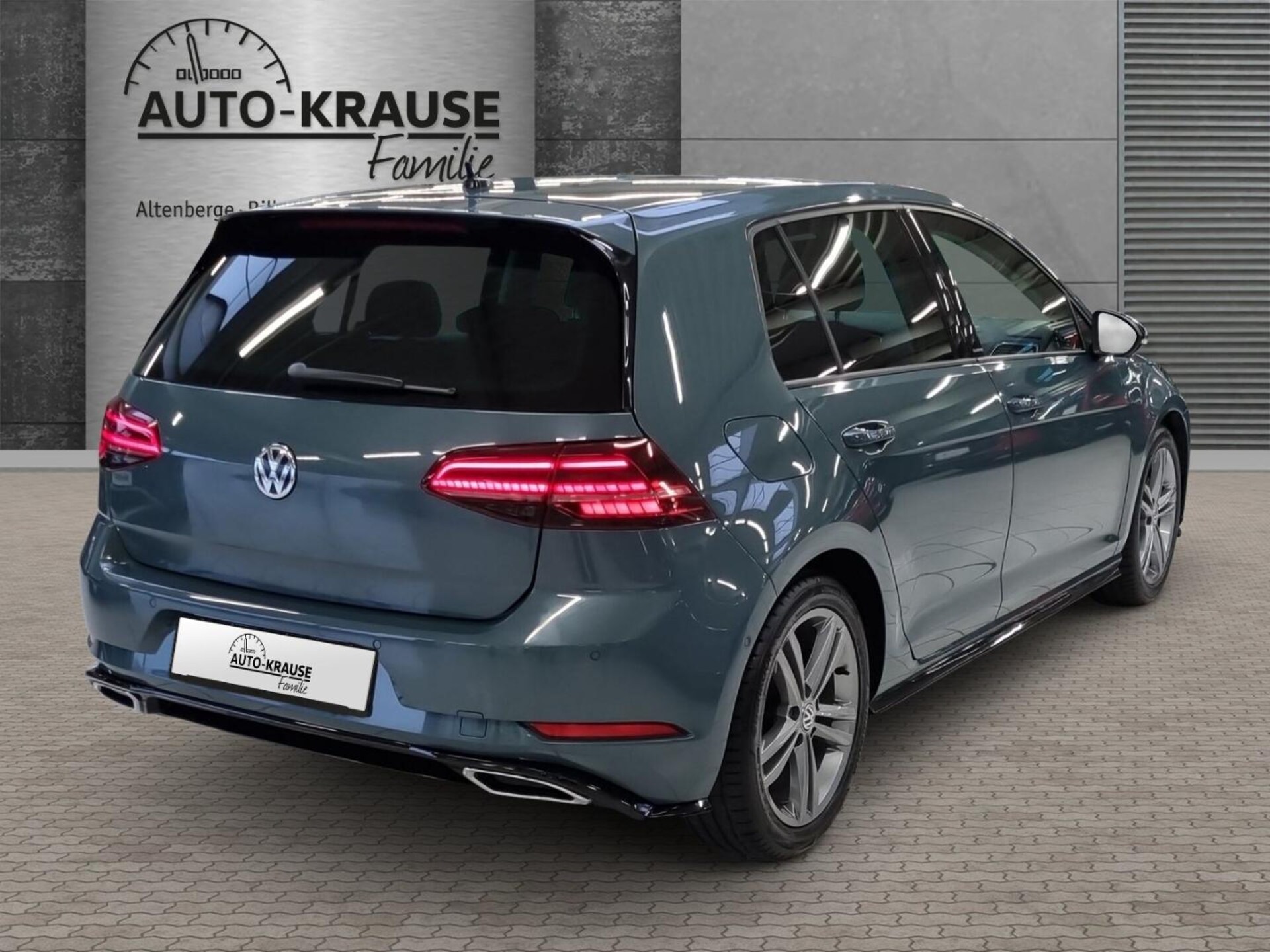 Volkswagen Golf IQ.DRIVE