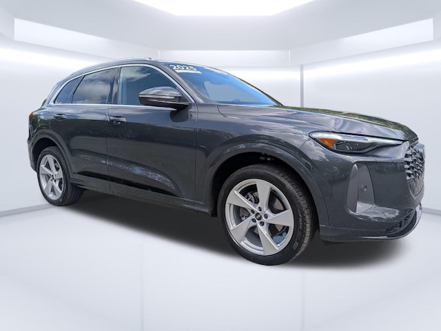 Photo of 2025 Audi Q5