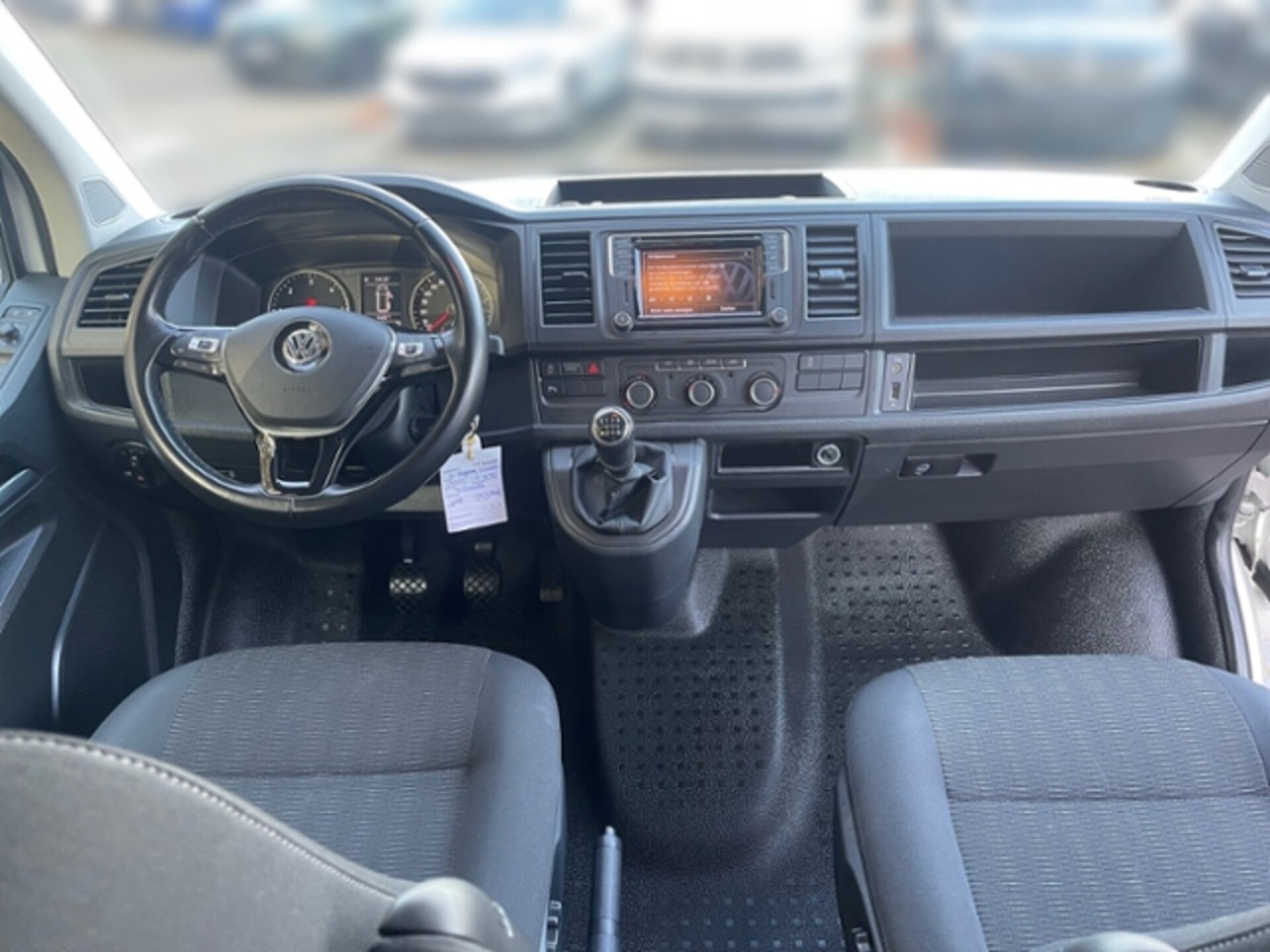 Volkswagen T6 Caravelle langer Radstand Comfortline