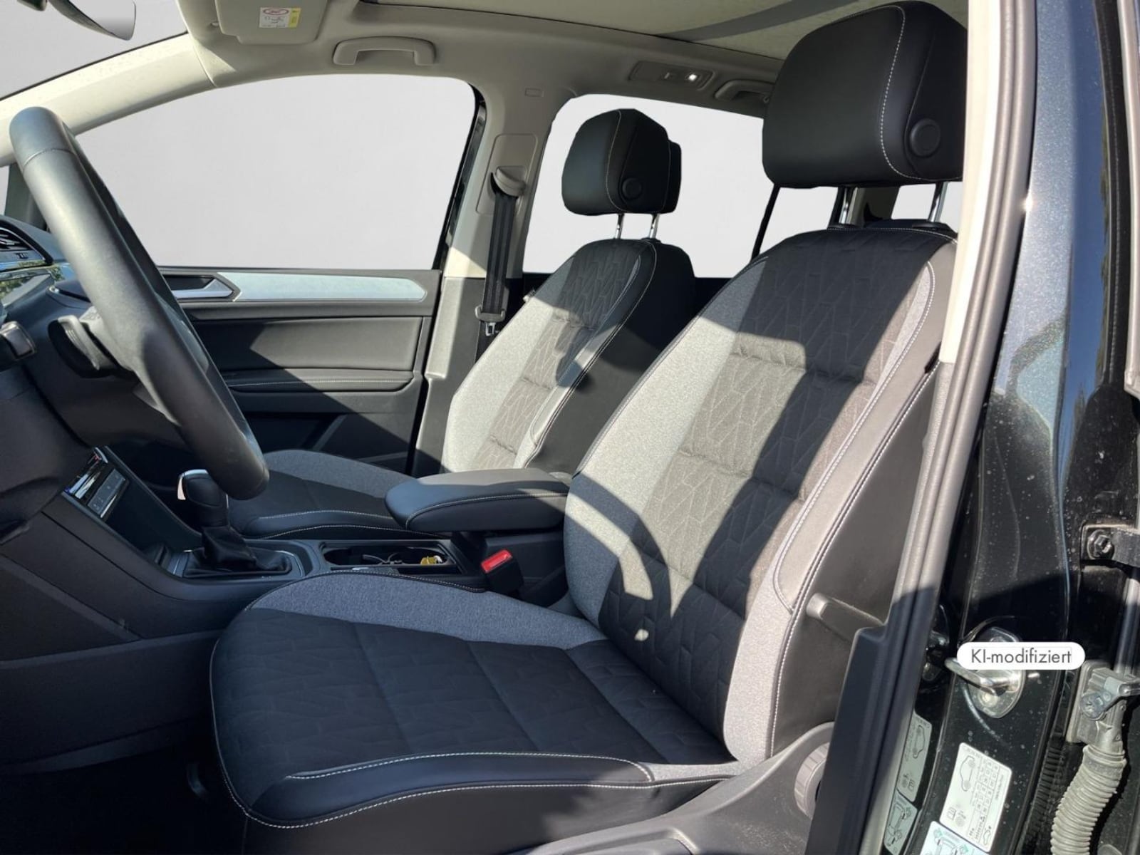 Volkswagen Touran – Bild 12