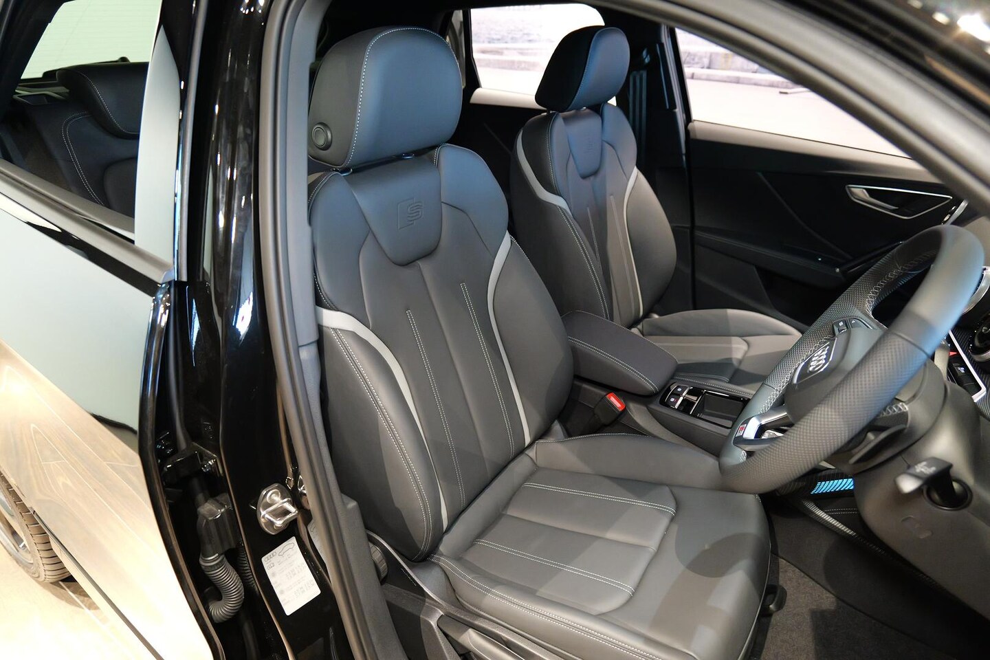 Image about Audi SQ2 TFSI quattro S tronic