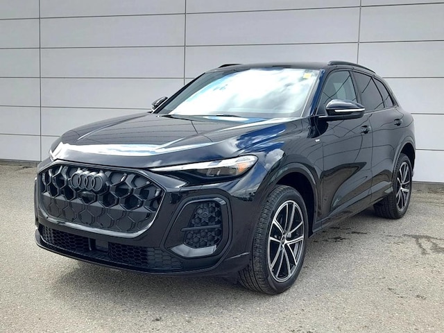 Photo of 2025 Audi Q5