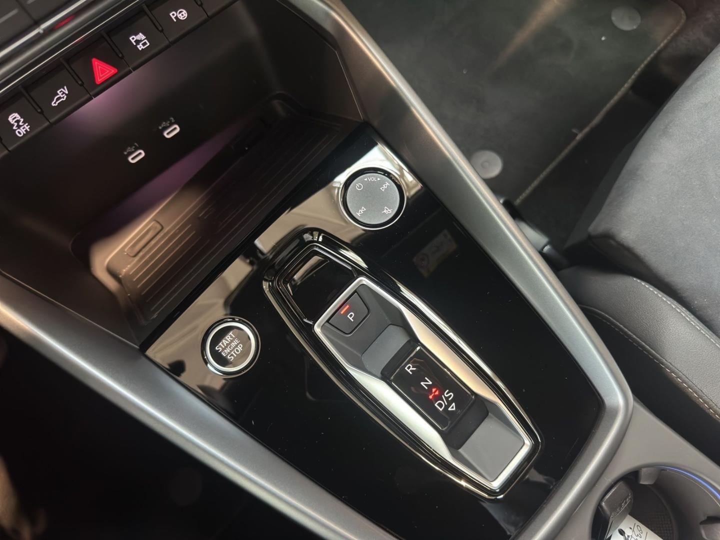 Bild über Audi A3 allstreet TFSI e TFSI e 150 kW S tronic - für weitere Informationen kontaktieren Sie den Audi Partner