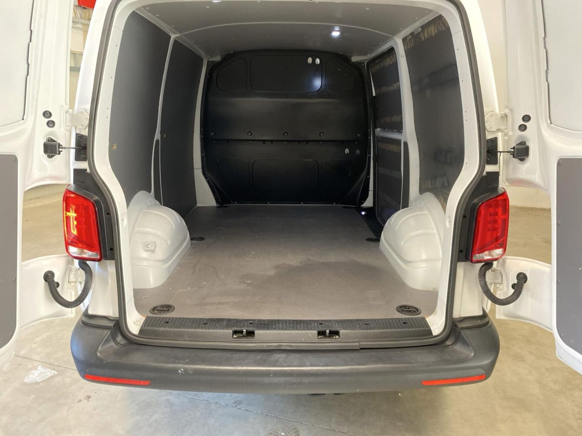 Volkswagen T6.1 Transporter Kasten kurzer Radstand EcoProfi