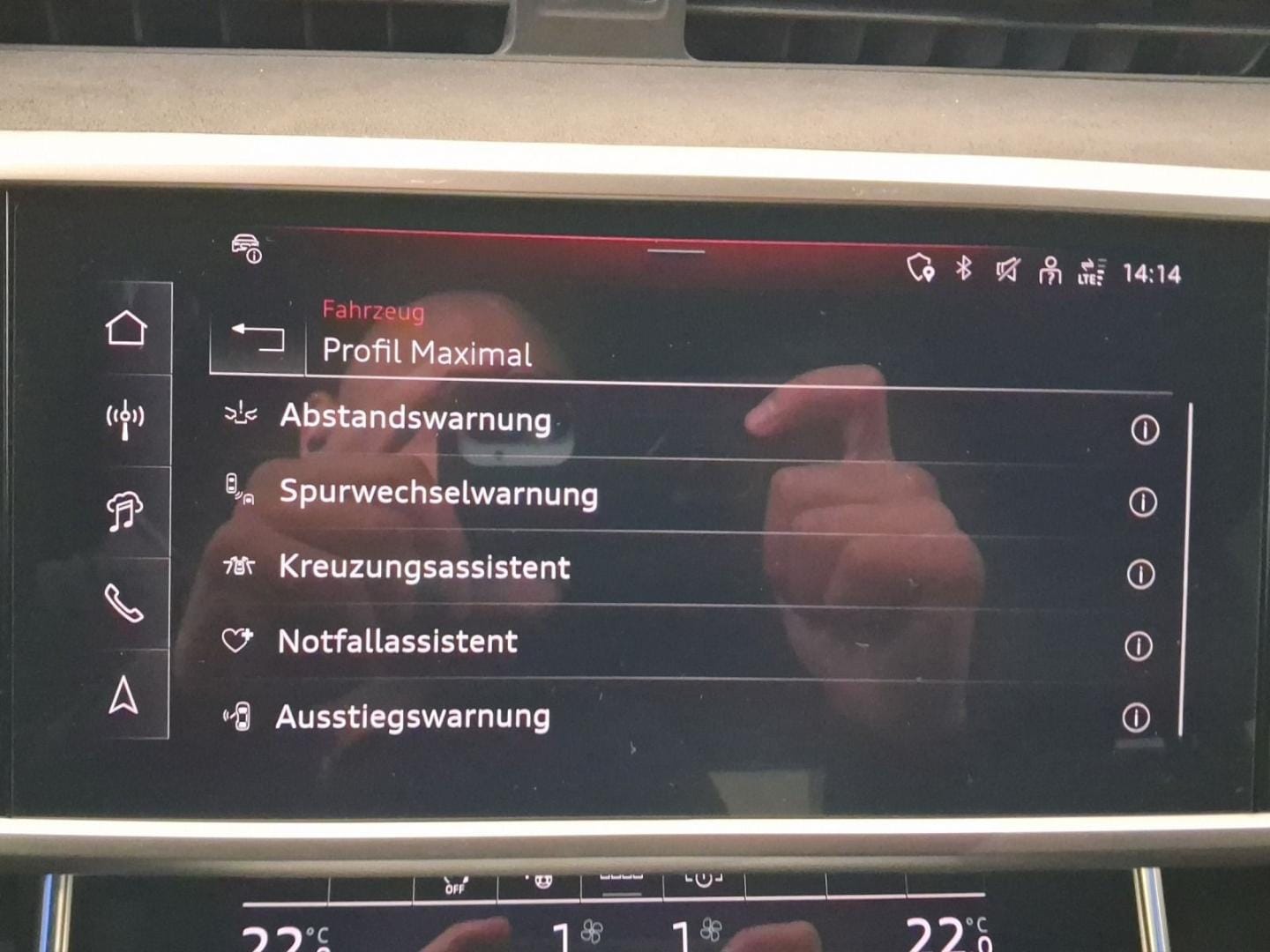 Bild über Audi S6 Avant TDI quattro tiptronic - für weitere Informationen kontaktieren Sie den Audi Partner