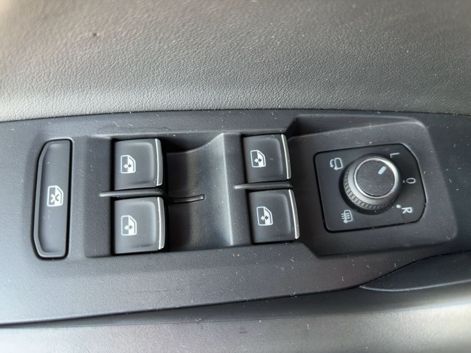 Volkswagen T-Cross – Bild 15