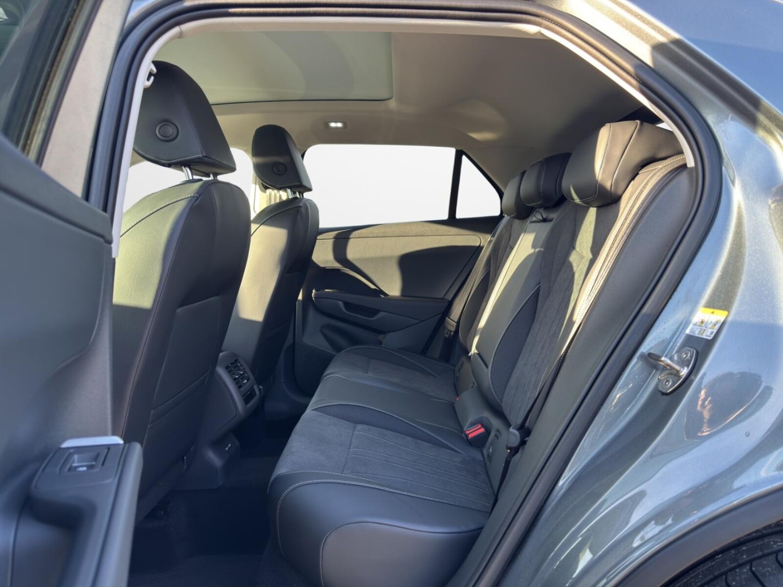 Volkswagen T-Roc – Bild 11