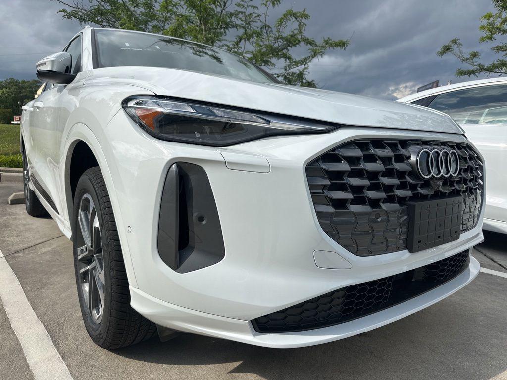 2026 Audi Q5 Premium quattro's photo