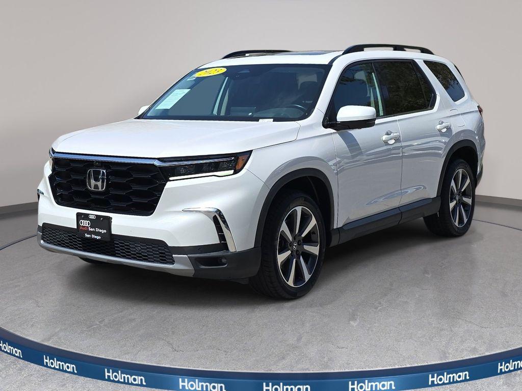 2023 Honda Pilot Elite AWD's photo