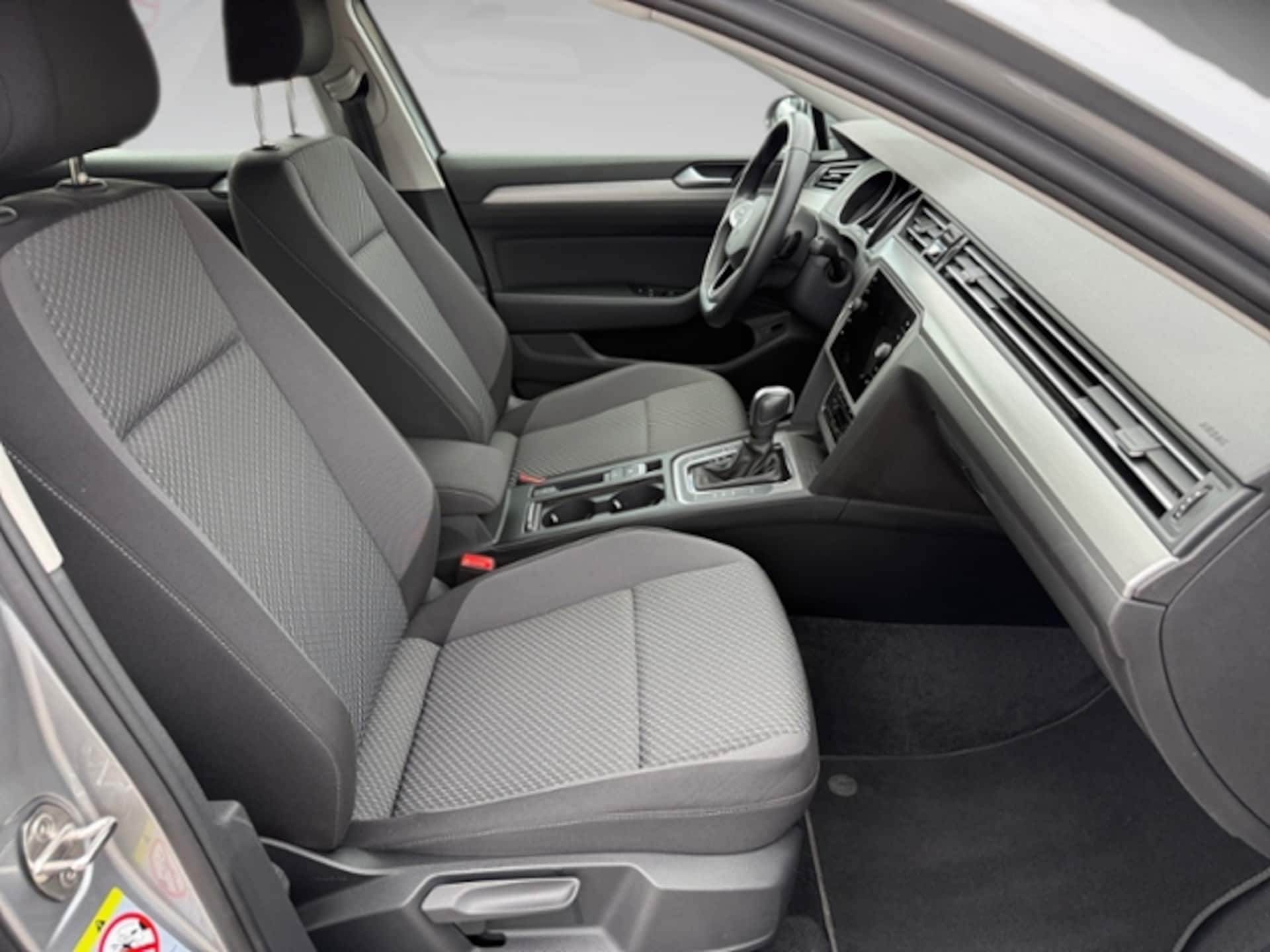 Volkswagen Passat Variant Conceptline