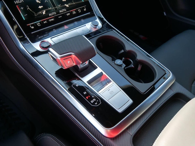 2026 Audi SQ7 Premium Plus - Photo 16
