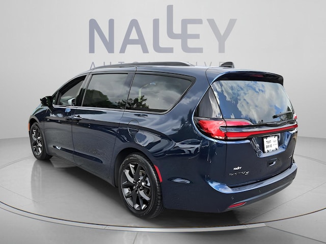 2025 Chrysler Pacifica
