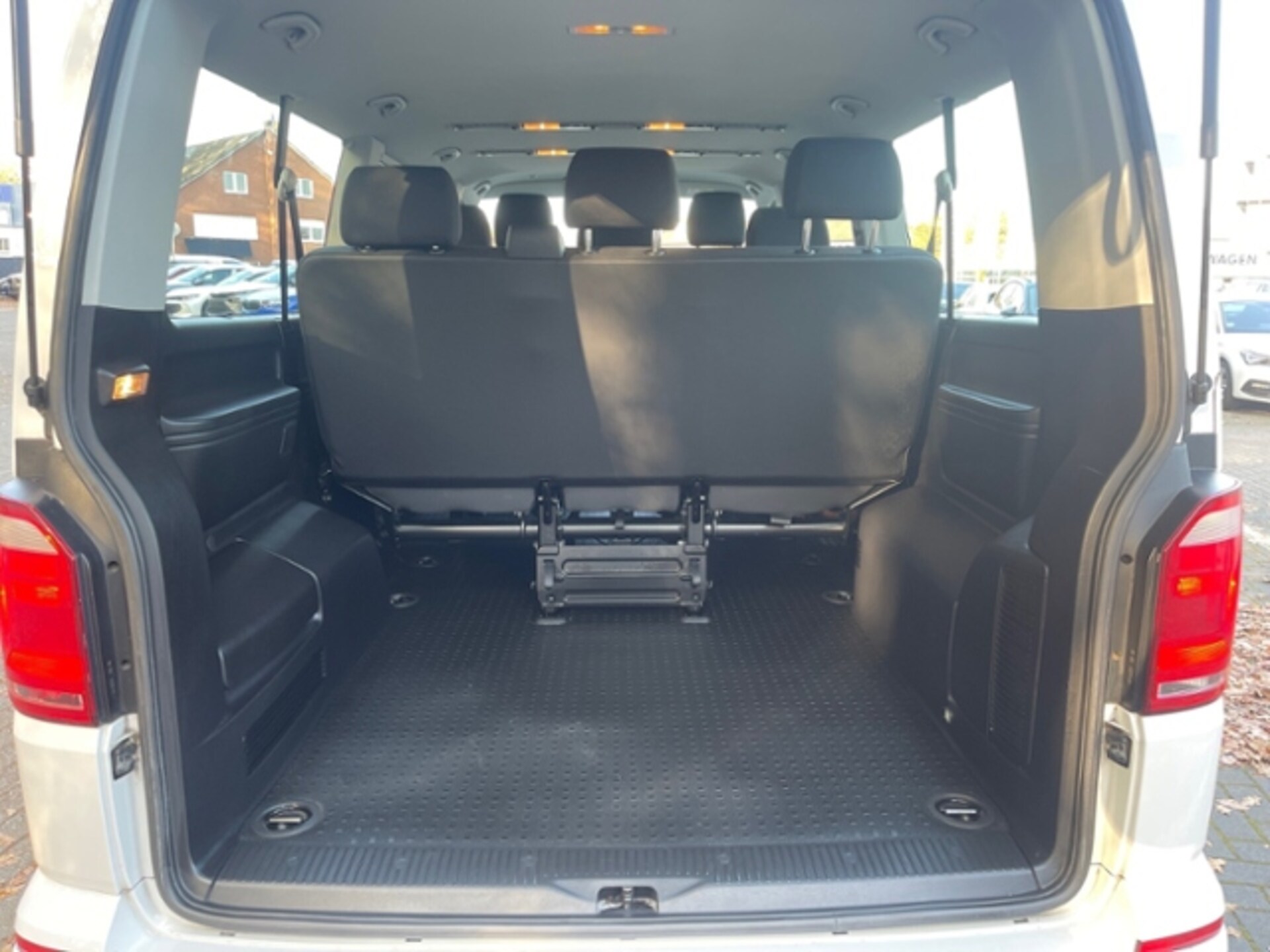 Volkswagen T6 Caravelle langer Radstand Comfortline