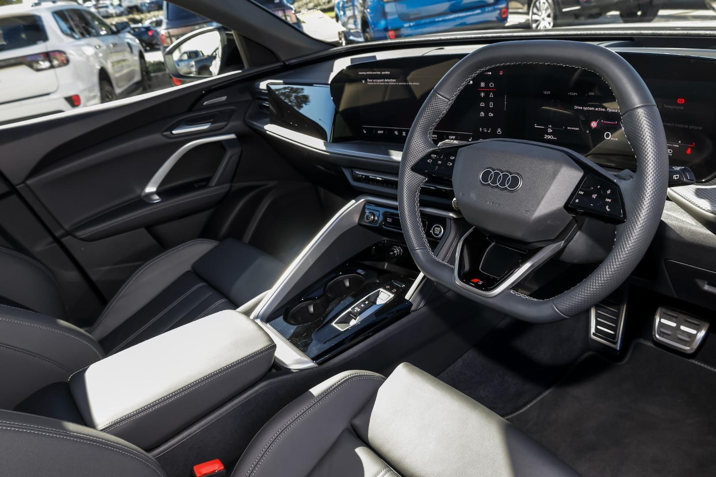 Image about Audi Q5 SUV TDI quattro 150 kW sport