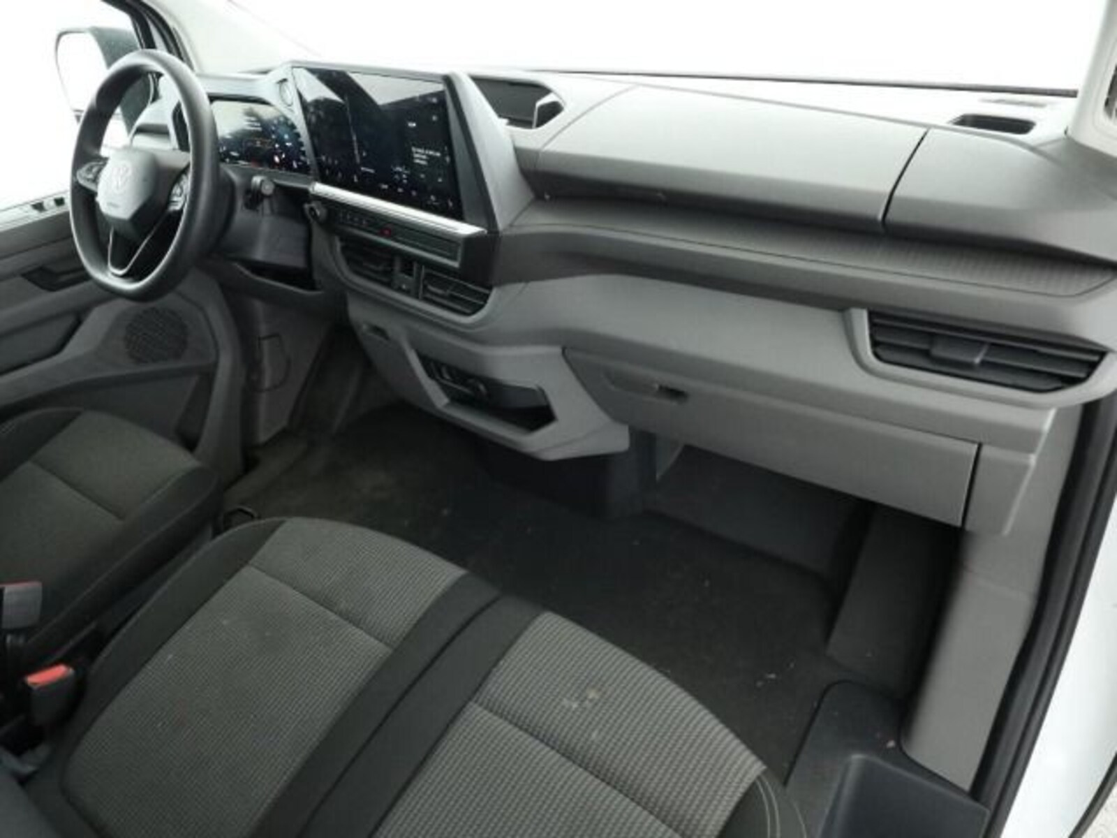 Volkswagen Transporter Kasten langer Radstand – Bild 4