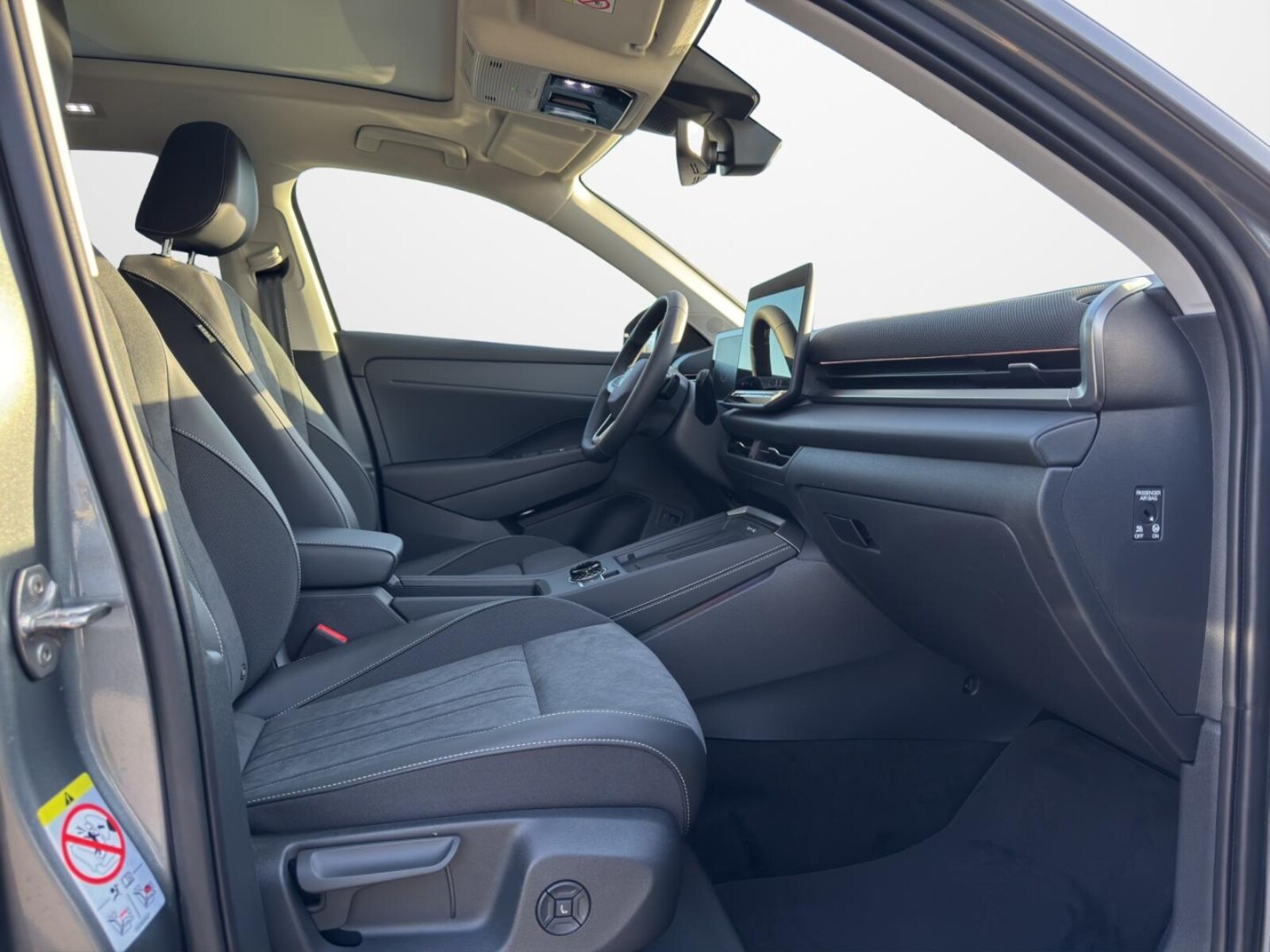 Volkswagen T-Roc – Bild 13