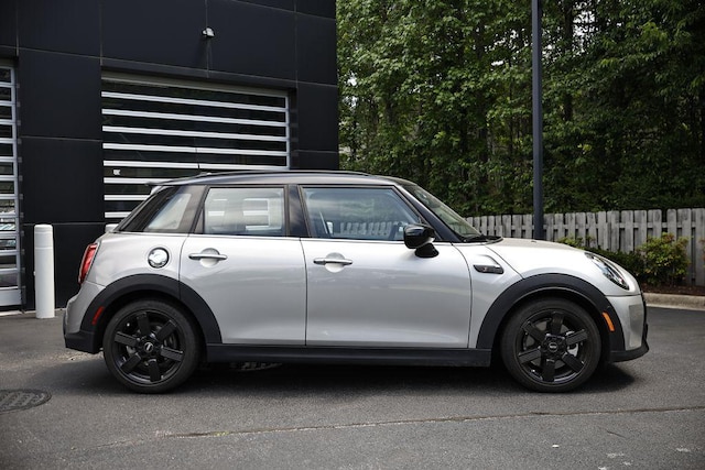 2023 MINI