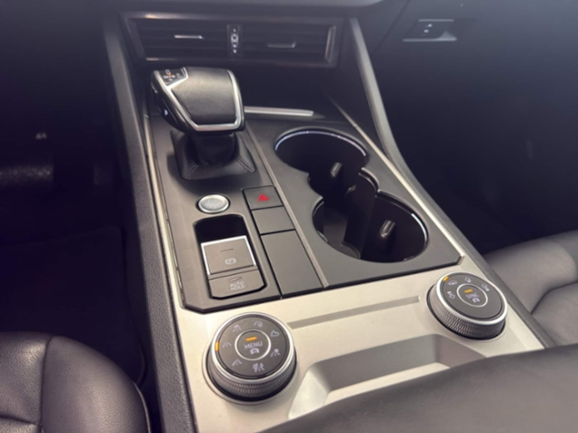 Volkswagen Touareg Basis-Modell