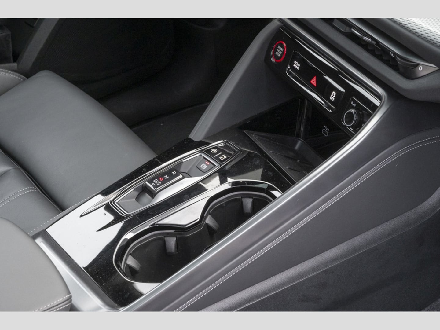 Bild über Audi Q5 Sportback TFSI quattro 150 kW S tronic - für weitere Informationen kontaktieren Sie den Audi Partner