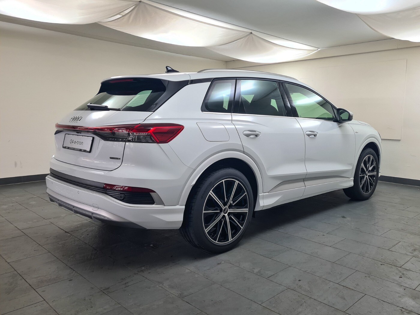 Image about Audi Q4 e-tron 55 e-tron quattro