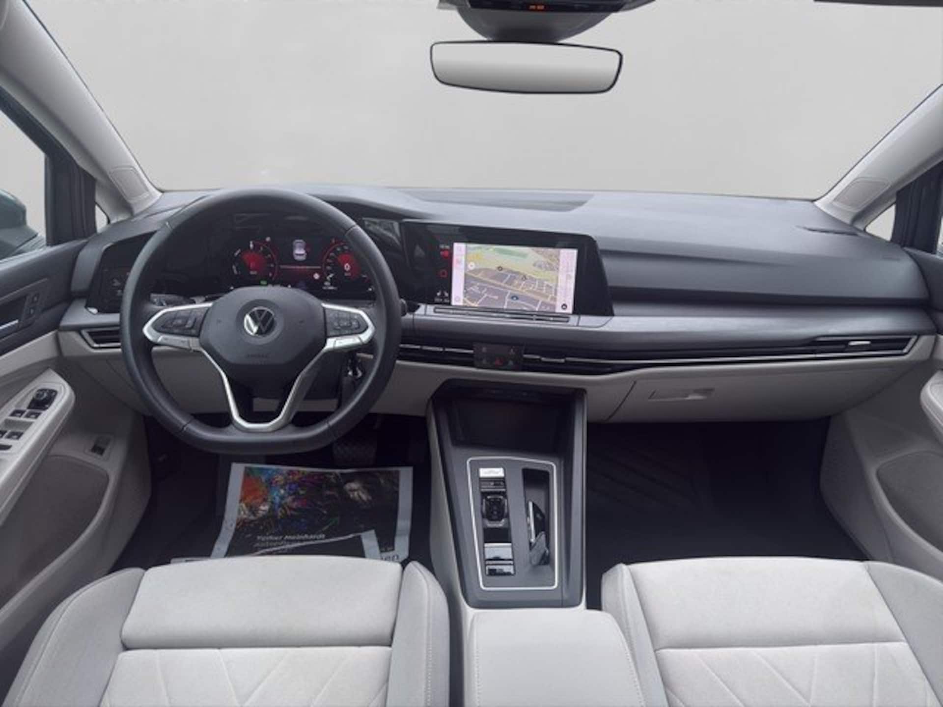 Volkswagen Golf Style