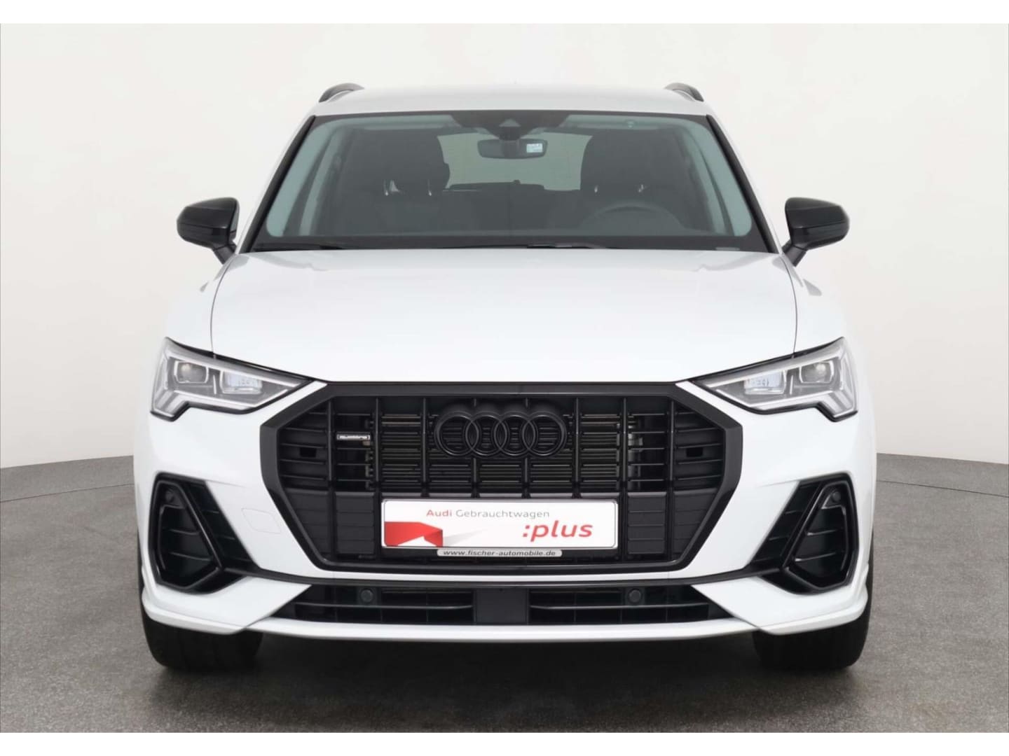 Bild über Audi Q3 TFSI quattro 180 kW S tronic - für weitere Informationen kontaktieren Sie den Audi Partner