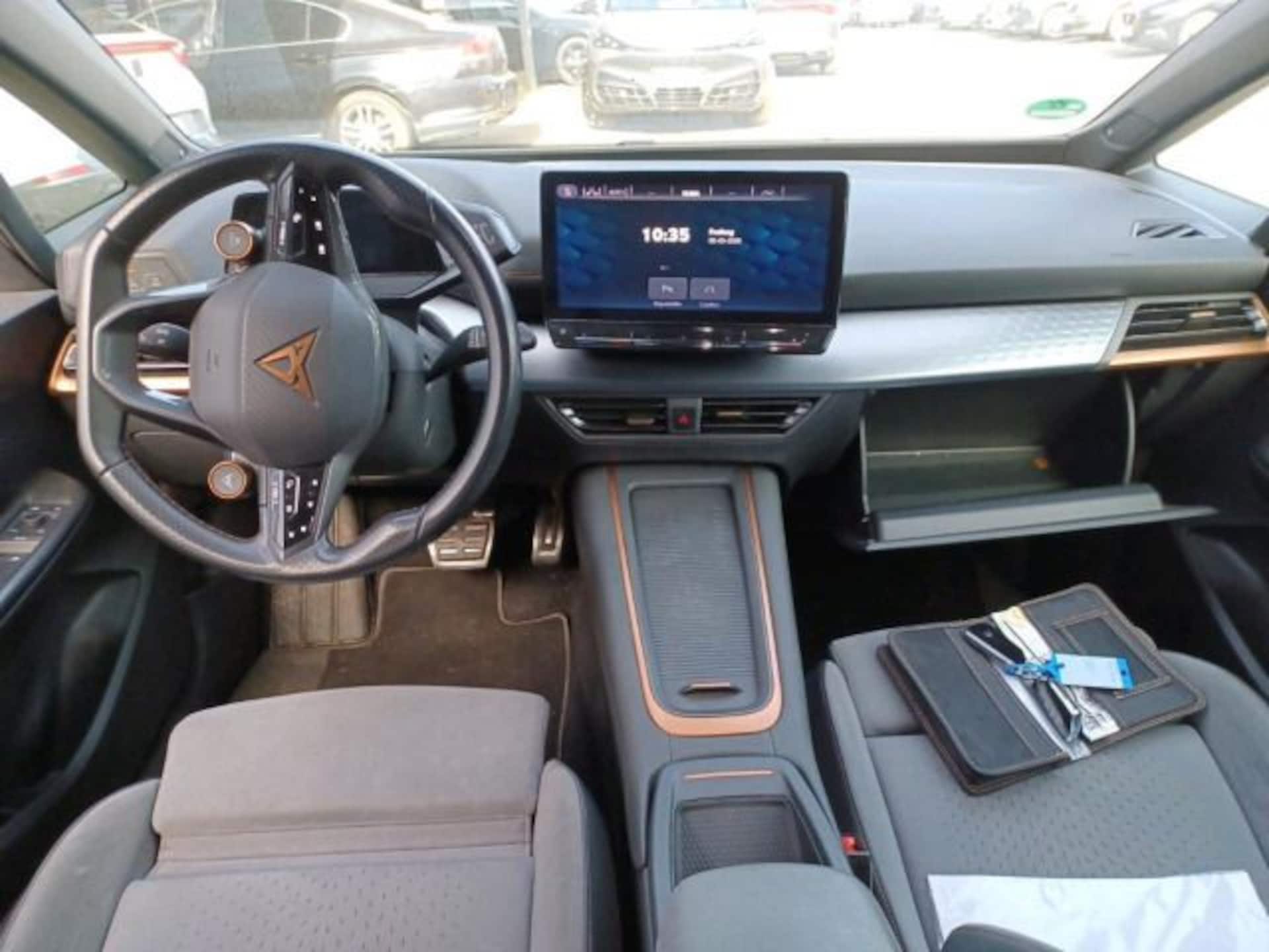 CUPRA Born