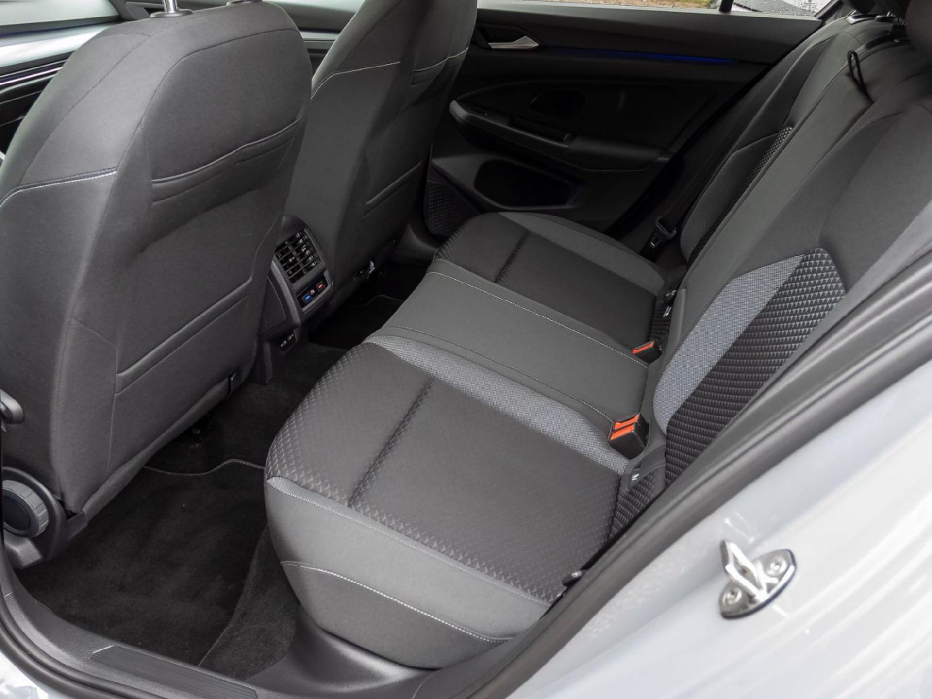 Volkswagen Golf Active