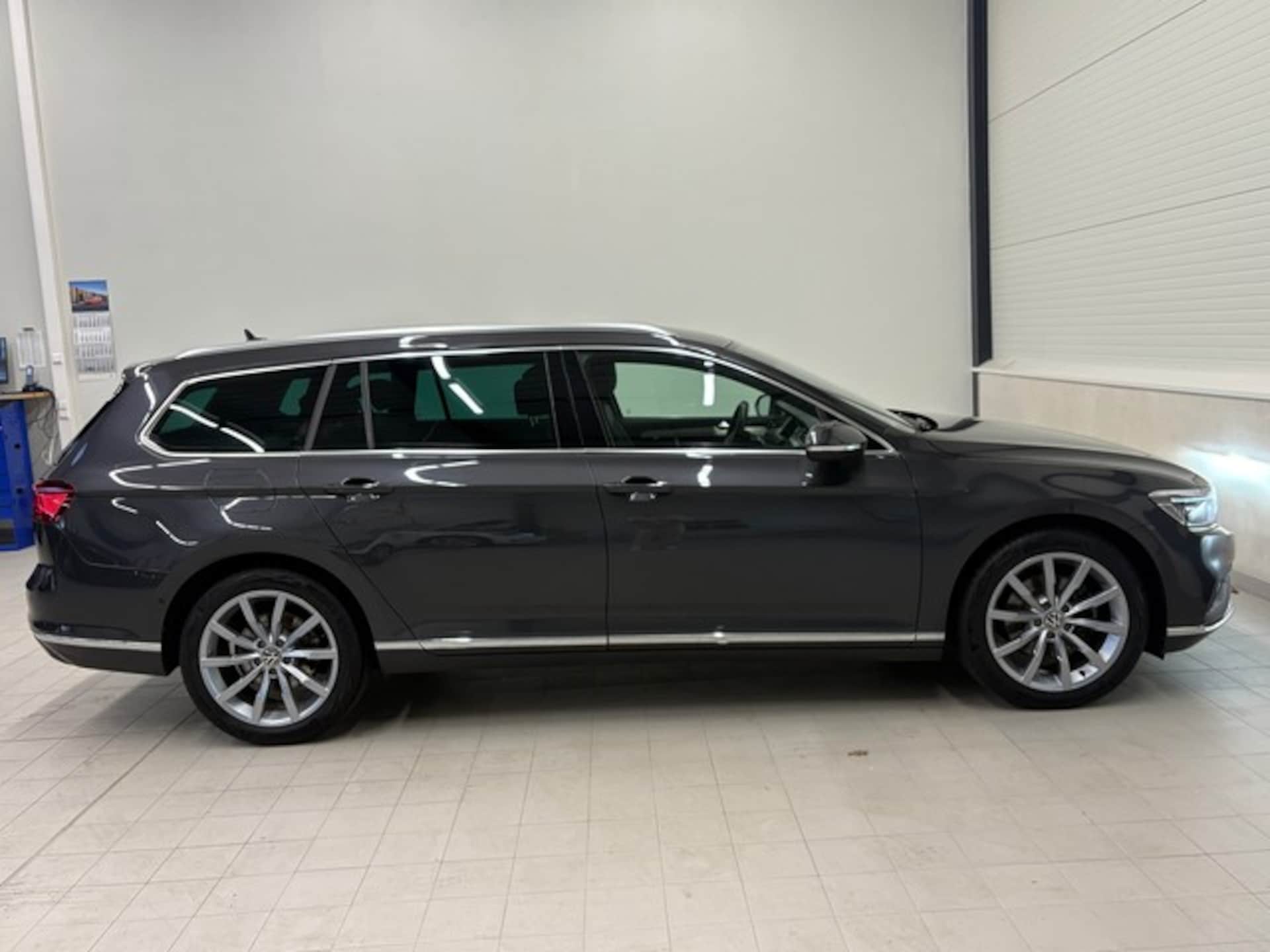 Volkswagen Passat Variant Elegance