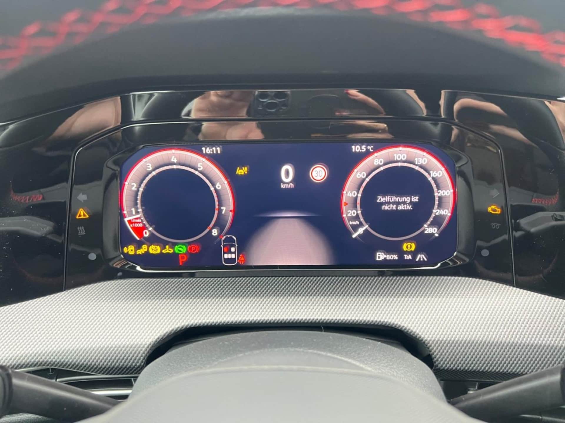 Volkswagen Golf GTI