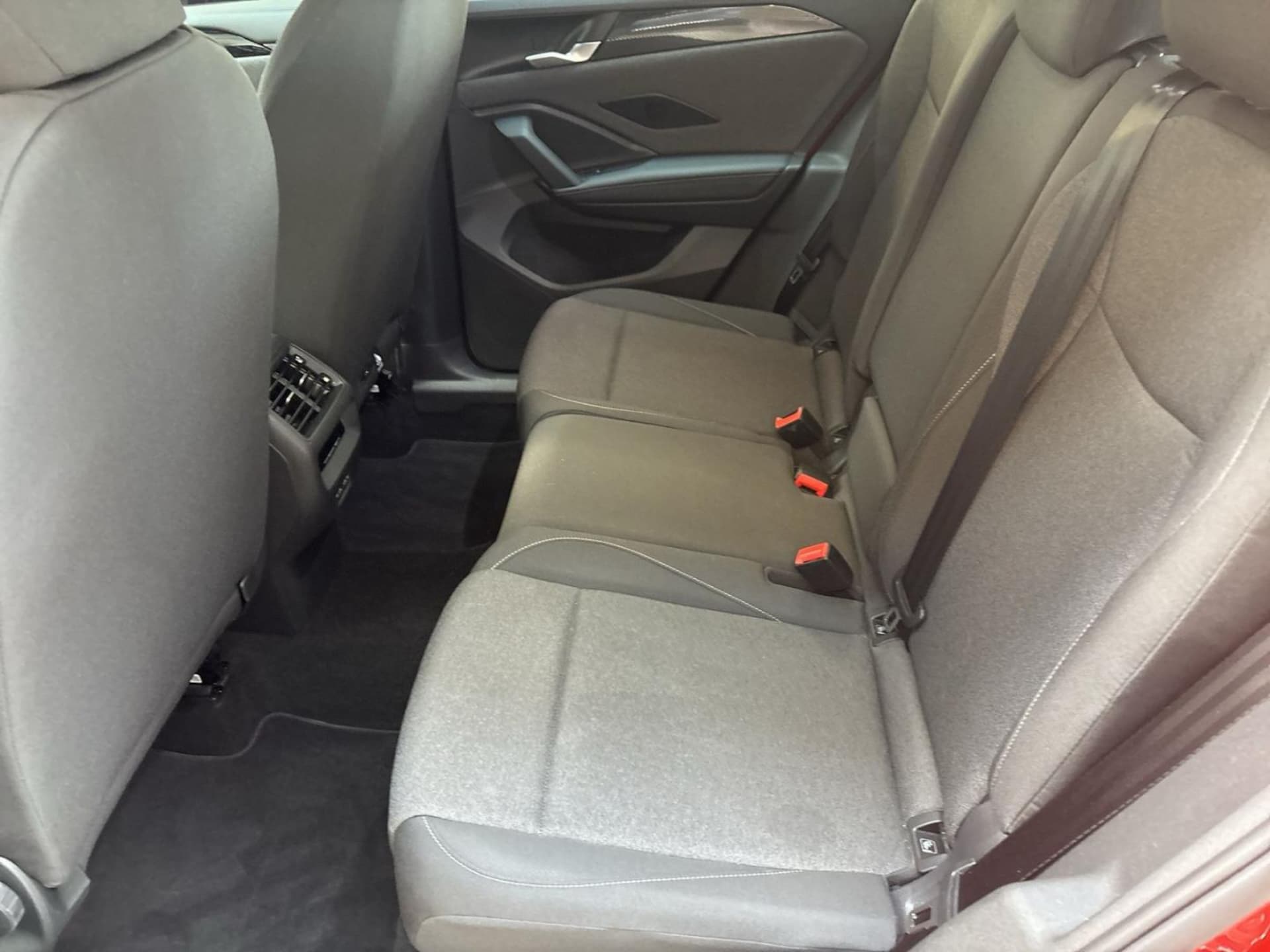 Volkswagen Tiguan Basis-Modell