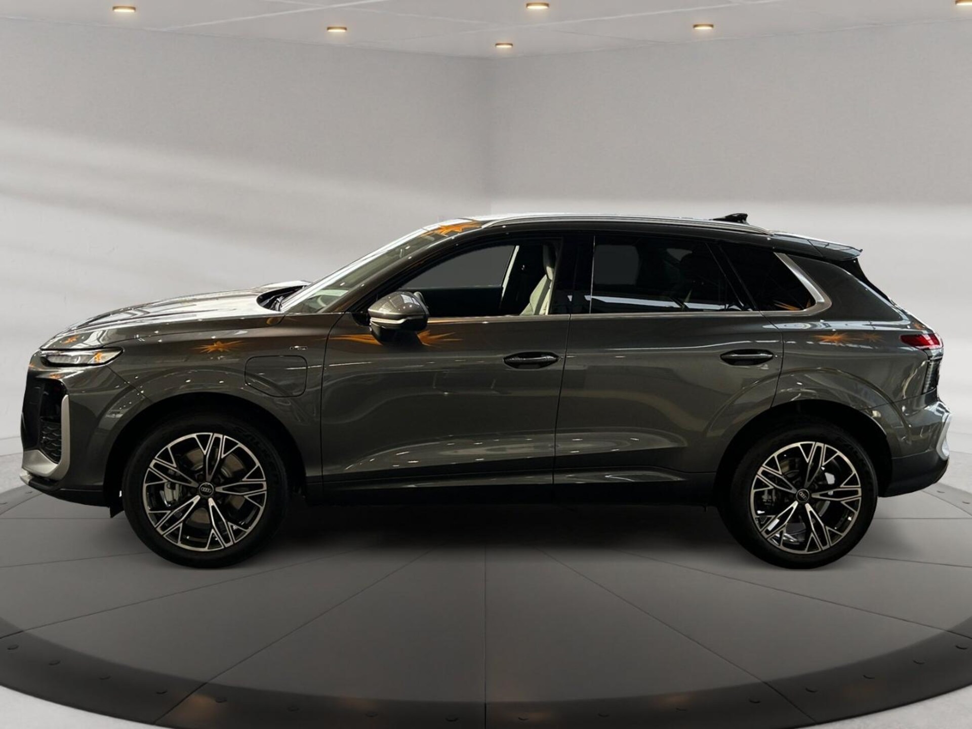 Audi Q3 SUV e-hybrid