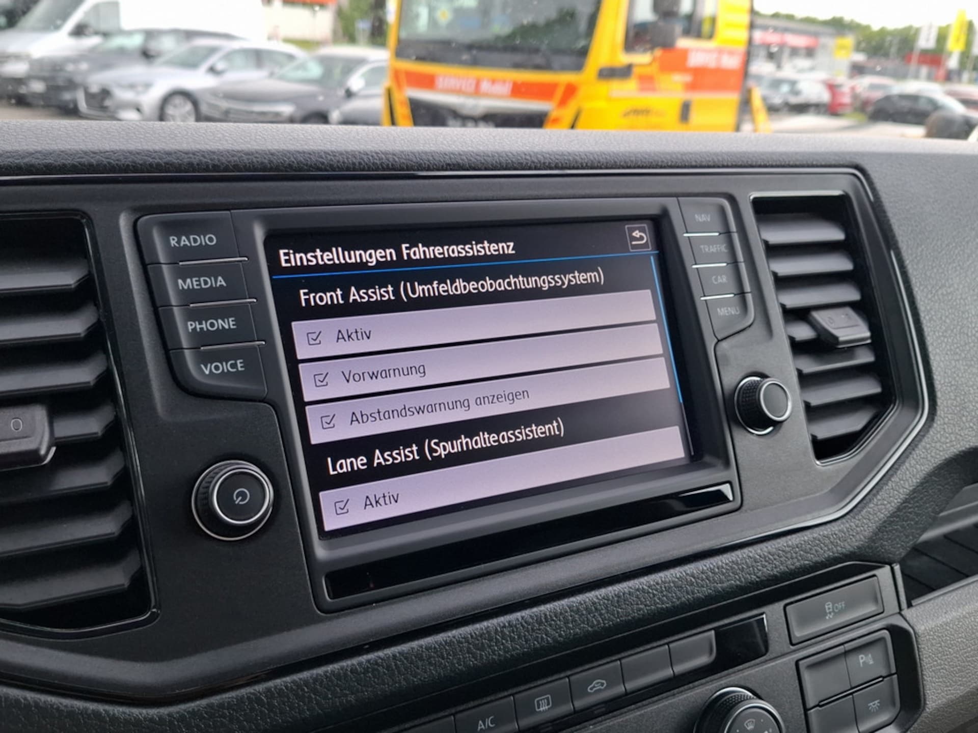 Volkswagen Crafter Kasten mittlerer Radstand