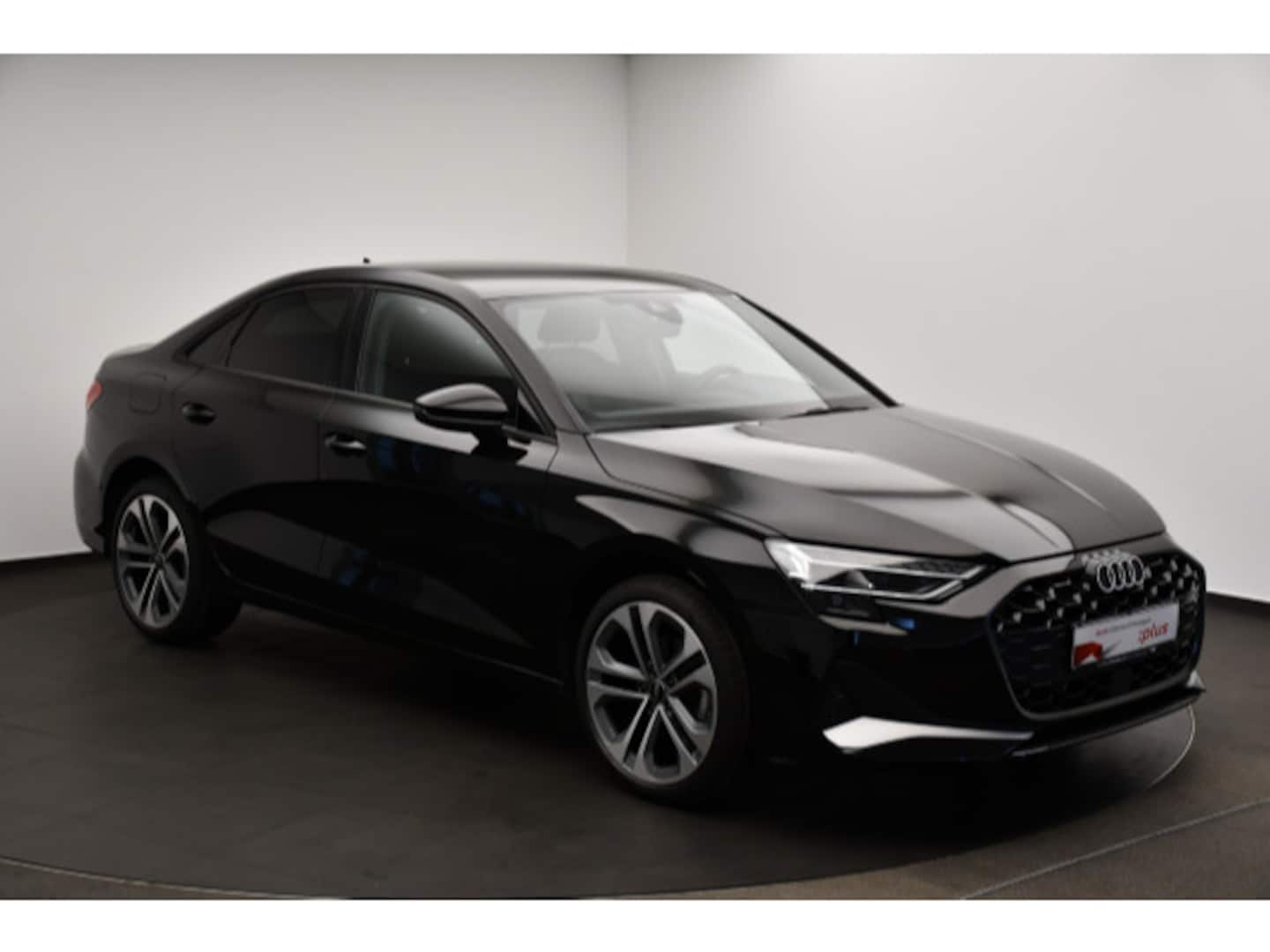 Bild über Audi A3 Limousine advanced 35 TFSI S tronic - für weitere Informationen kontaktieren Sie den Audi Partner