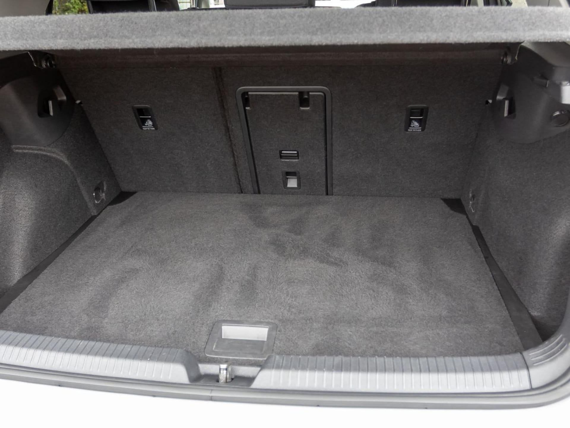 Volkswagen Golf Active