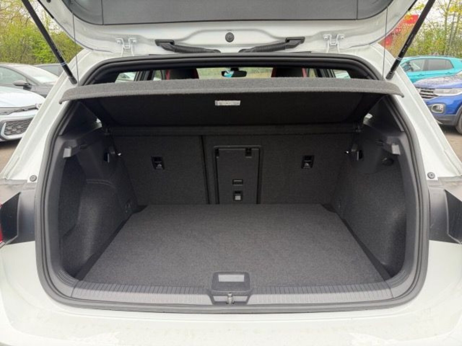 Volkswagen Golf – Bild 16