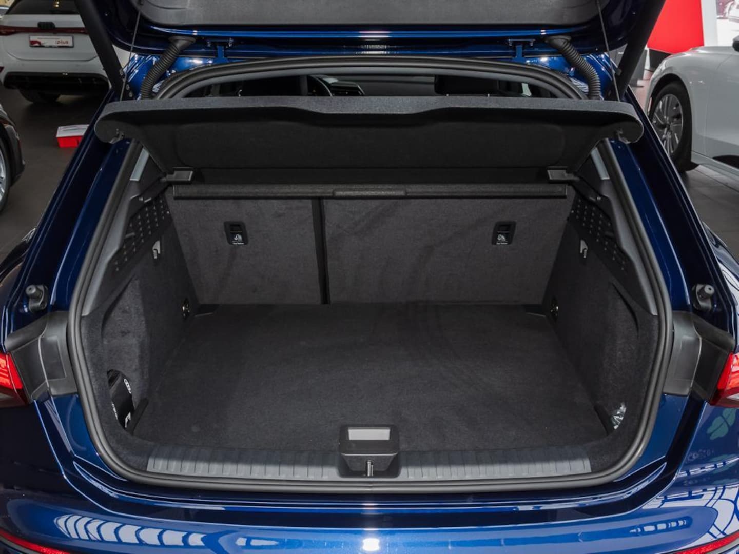 Bild über Audi A3 Sportback 30 TFSI S tronic - für weitere Informationen kontaktieren Sie den Audi Partner
