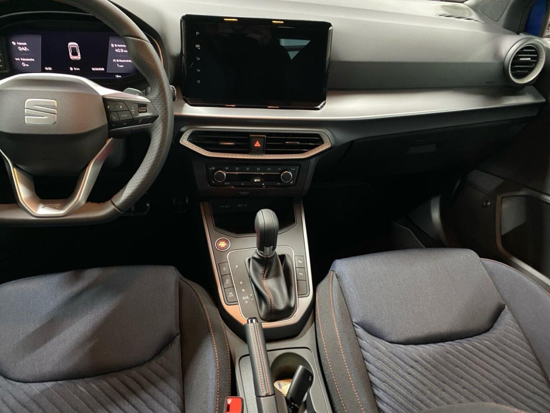 SEAT Arona FR