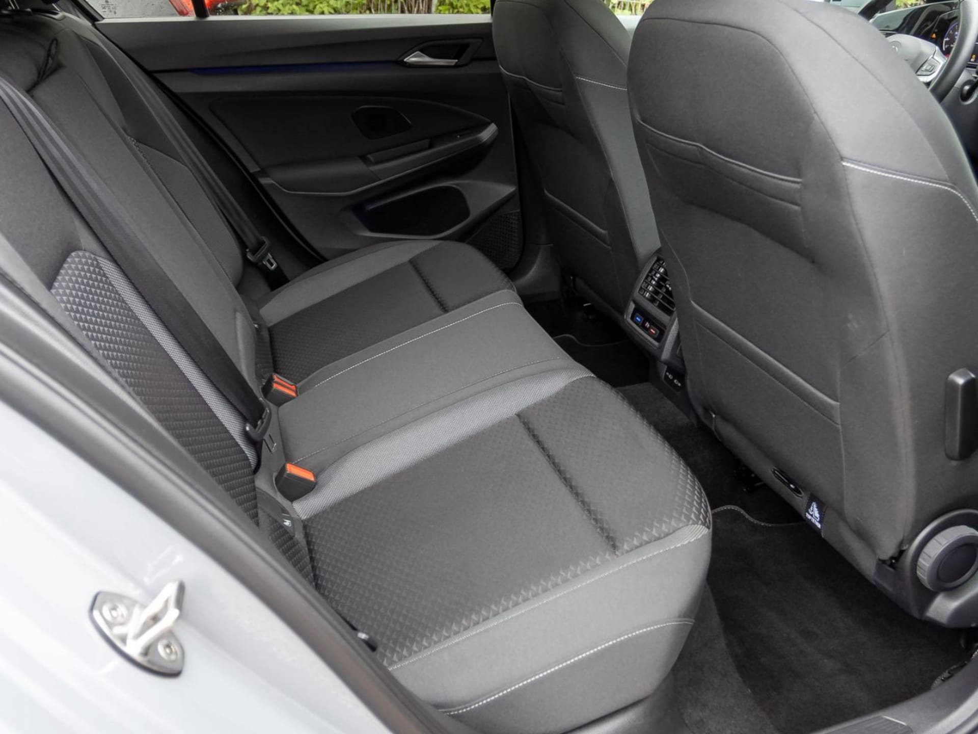 Volkswagen Golf Active