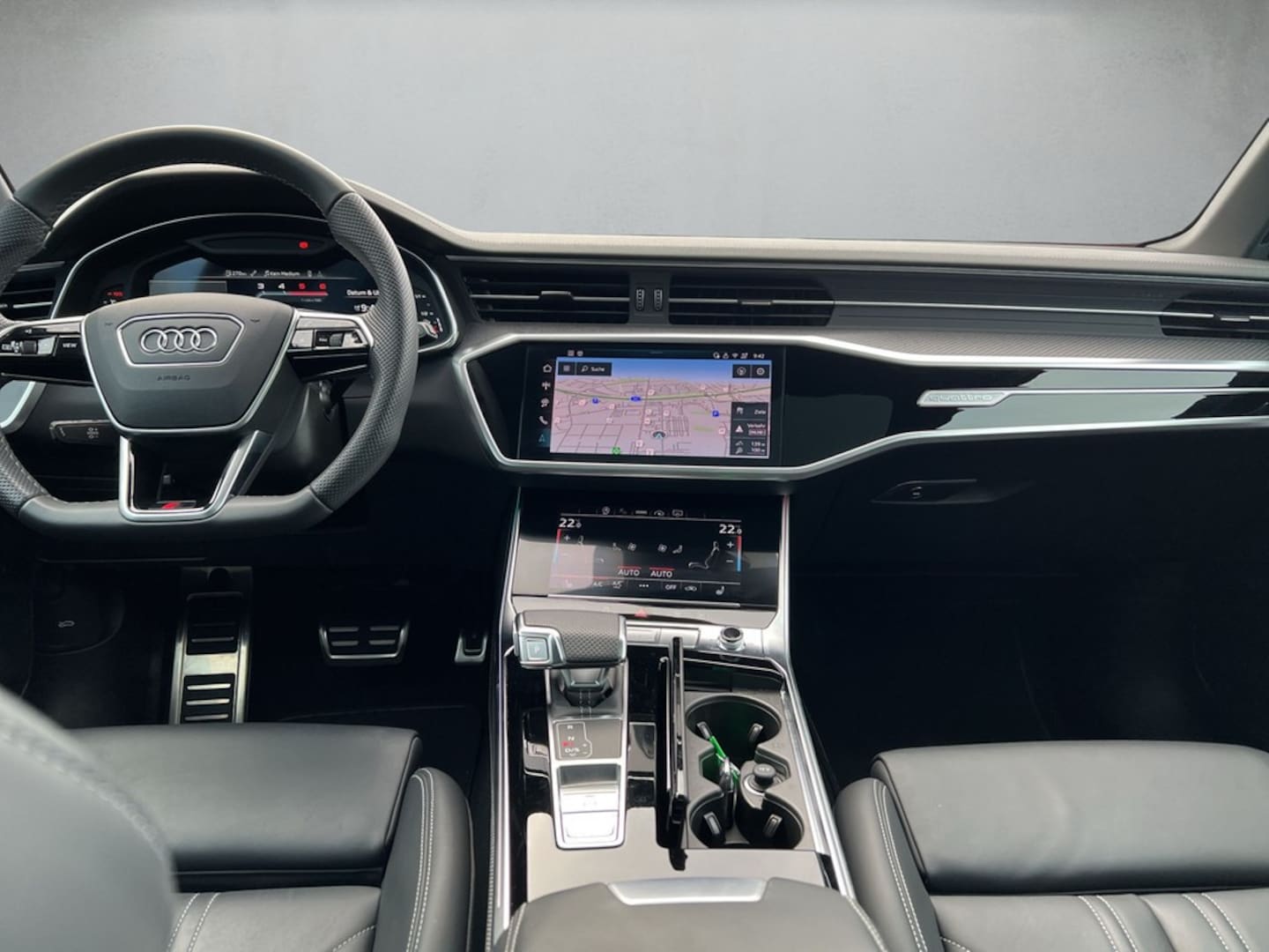 Bild über Audi S6 Avant TDI quattro tiptronic - für weitere Informationen kontaktieren Sie den Audi Partner